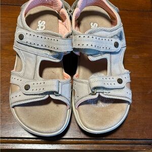 SAS Embark Women’s Sports Sandal Taupe Size 8M